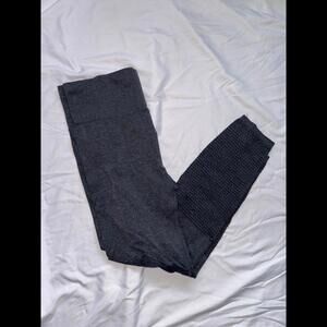 Fabletics Leggings size small grey